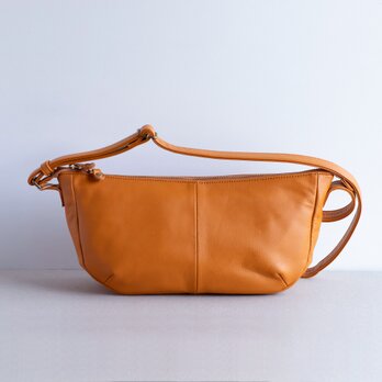 【長財布が入る】本革　2WAY　ショルダーバッグ　ワンショルダー　シュリンクレザー　軽量　牛革　キャメル　牛革　ak-45cs