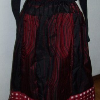 赤黒＆赤白モダン一段スカート♪ハンドメイドの画像