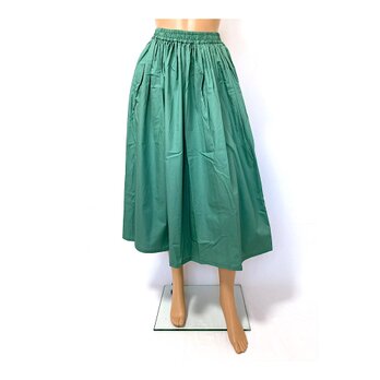 送料無料❤コットン綿素材で肌触り抜群⤴ウエストゴムでギャザーたっぷり❤軽いはき心地がクセになる❤広がりすぎないふんわり緑スカートの画像