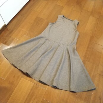 ウールツィードフレアジャンバースカートの画像