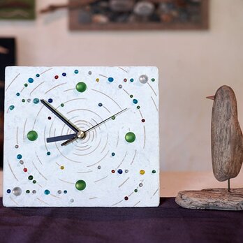 ビー玉の置き時計、掛け時計－１７の画像