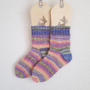 ウールの手編み靴下「オルゴール」の画像