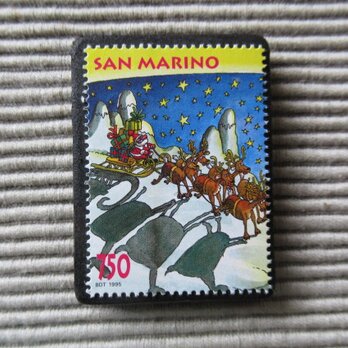 サンマリノ　クリスマス切手ブローチ 8376