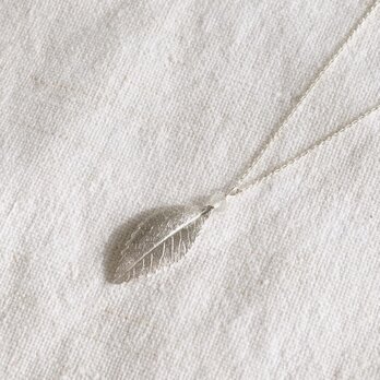 Elm leaf stone necklace (small) [P082SV(ST)]の画像