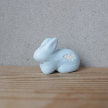 陶　彫刻  エゾユキウサギ 空シリーズの画像