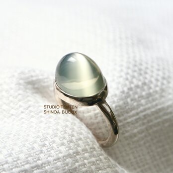 K10WG[月兎のmoonstone]ringの画像