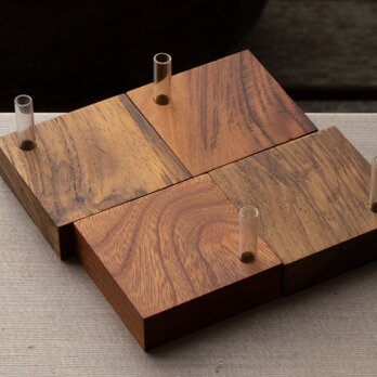 木製フラワーベース「nano」チーク/ケヤキ　小さな一輪挿しの画像