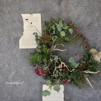 Christmas wreath　クリスマスのハーフリース　　ドライフラワーリース　　クリスマス リースの画像