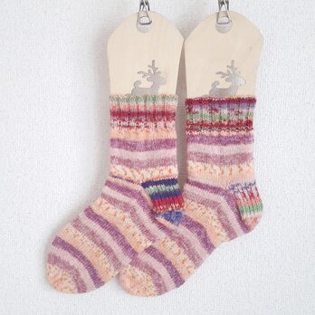 ウールの手編み靴下「篝火花」の画像