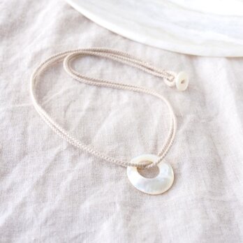 Cotton Pendant -white moon-の画像