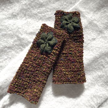 アフガン編みの指なし手袋　抹茶小豆の画像