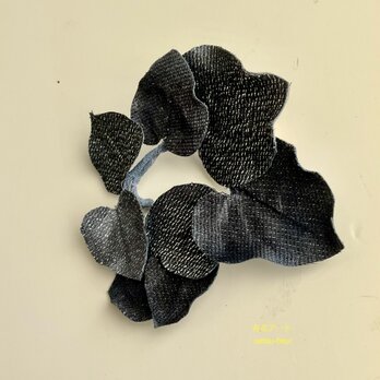 239  シルバーグレーのユーカリの画像