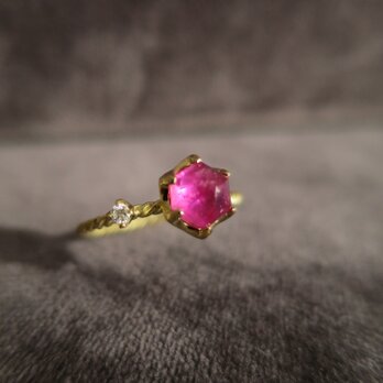 Ｋ18 Hexagon Pink Tourmaline Ringの画像