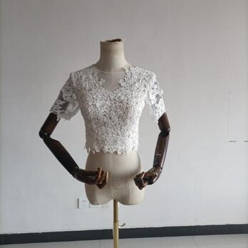 エレガント ウエディングドレス ボレロ 3D立体レース刺繍 編み上げ 花嫁 可憐な花刺繍のトップスの画像