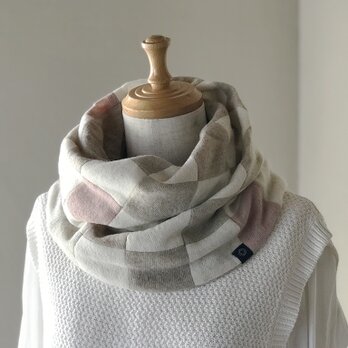 純カシミヤふんわり -ICHIMATSU- スヌード ホワイト/ベージュ/Lピンク市松柄・裏ベージュ