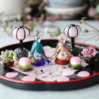 ☆新春セール！！2/28まで☆2023年雛祭り　新作とんぼ玉雛人形 ガラスの小さな卓上ひな人形3の画像