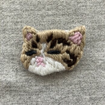 眠りねこ＊ブローチ