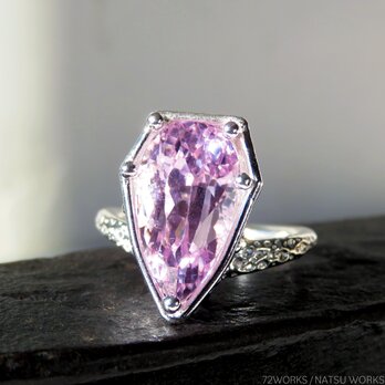 クンツァイト リング /  Kunzite Ringの画像