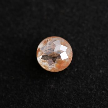 ナチュラルダイヤモンド　orange Round shape 22の画像