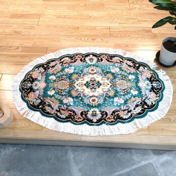 ペルシャ絨毯タブリーズ産フラワー　楕円　ウール&シルク　玄関マット　96Φ60cmの画像