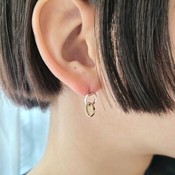 Linking circles Pierced Earrings/ SV925 / Brassの画像