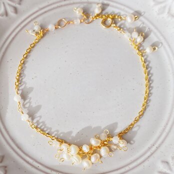 16kgp 淡水真珠とムーンストーンの花輪ブレスレット　/ac592の画像