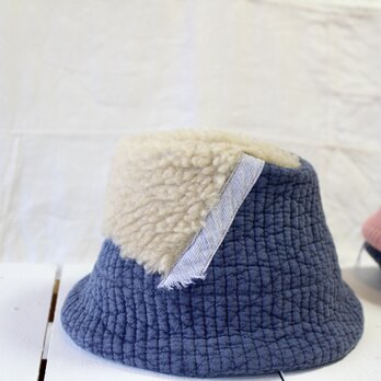 NUBI HAT BAKETSU NAVY boa＋【M58】の画像