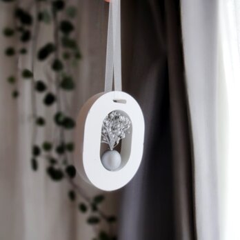 アロマストーン ■ 楕円形の窓辺の風景 花のある暮らし ■ マットシルバー