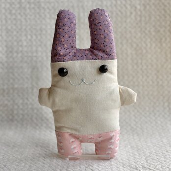 紫キャップのうさぎのぬいぐるみ「フニータ」【イースター】