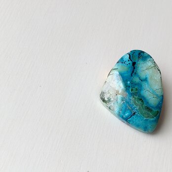 天然石のブローチ クリソコラ「地球のカケラ」の画像
