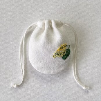 【再販】ミニ巾着 お守り袋 ミモザ 刺繍 〈type A〉の画像