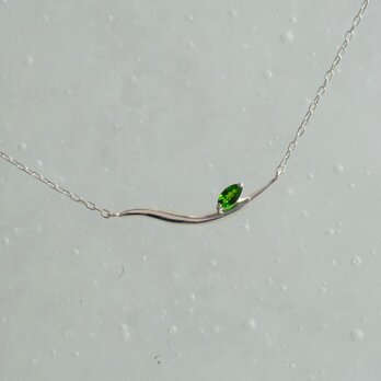 Vindur necklace　クロムトルマリン　天然石シルバーウェーブネックレス　silver925　グリーン　緑の画像