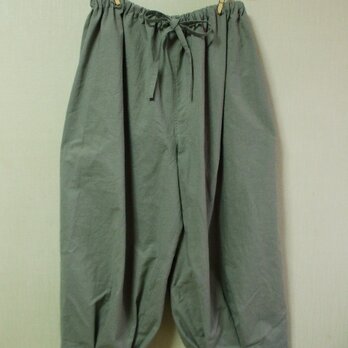 薄いグレー色 シワ加工生地 股上深めダボダボパンツ　Ｍ～ＬＬサイズ　綿１００％　受注生産の画像