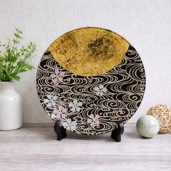 ガラス製飾り皿　金彩ガラス皿　「桜に流水」　丸形