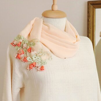 【受注製作】レースの花付き シフォンストール「カンパネラ」ペール・アプリコットの画像