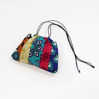 アフリカ布の巾着ショルダー（パッチワーク）斜めがけ たすき掛け インナーバッグの画像