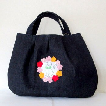 お花とネコ　デニムの手提げバッグ＊カラフルの画像