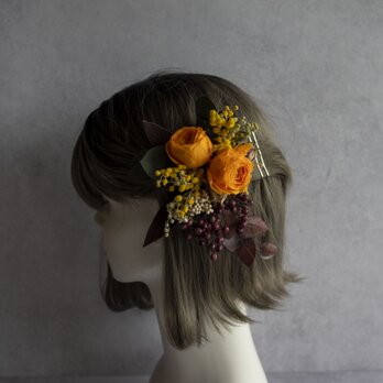 オレンジのバラのヘッドドレスの画像