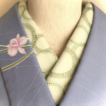綿の刺繍半衿 サークル刺繍 メロンの画像