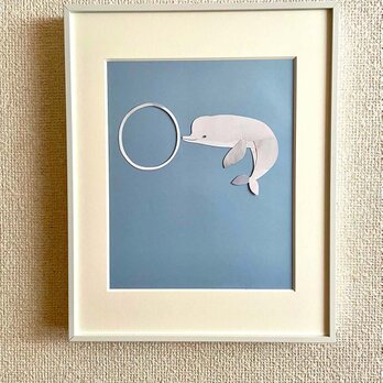 原画「あそぼ」シロイルカ　額装込みの画像