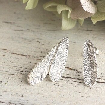 silver 祈りと希望の羽　ピアスⅡの画像