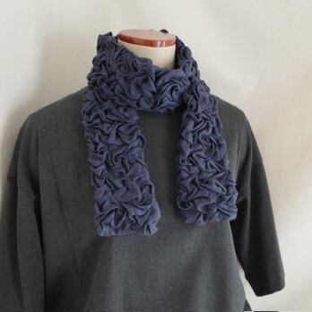 リネン刺繍のロングマフラー・濃紺の画像