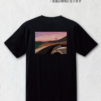 湘南イラスト・Tシャツ（バックプリント）　 夕焼けの湘南海岸線「落陽の空景色」の画像
