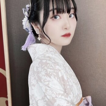 薄紫×白系ドライフラワーのタッセル付き髪かざり　成人式　着物　振袖　花嫁　結婚式ヘアアクセサリー　和装の画像