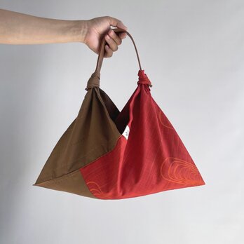 【1点もの】２色づかいのあずま袋 かがり縫い -絹道行 朱色 & 新毛斯 濃茶色 （ヴィンテージ） AZ241の画像