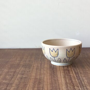 小茶碗　釉彩チューリップの画像