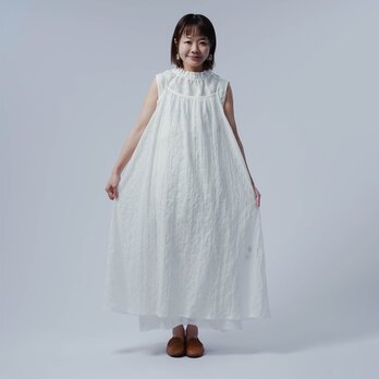 【soco】清涼感たっぷり エンブロイダリーレースドレス / 白色 a004f-wht1の画像