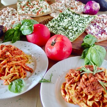 無添加パスタ＆有機野菜の天然酵母ピザセット＜パスタ2食、ピザ5食入＞の画像