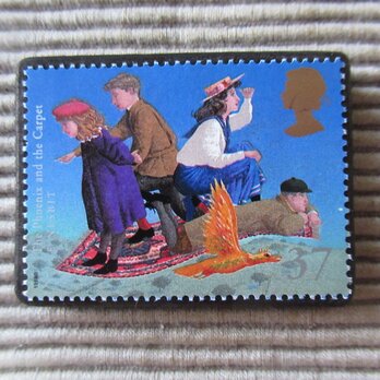 イギリス 　童話切手ブローチ 8610の画像