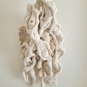 189.手編みの壁掛けオブジェ〈Roots〉の画像